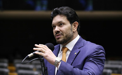 Projeto de Acácio Favacho inclui novos antidepressivos no SUS
