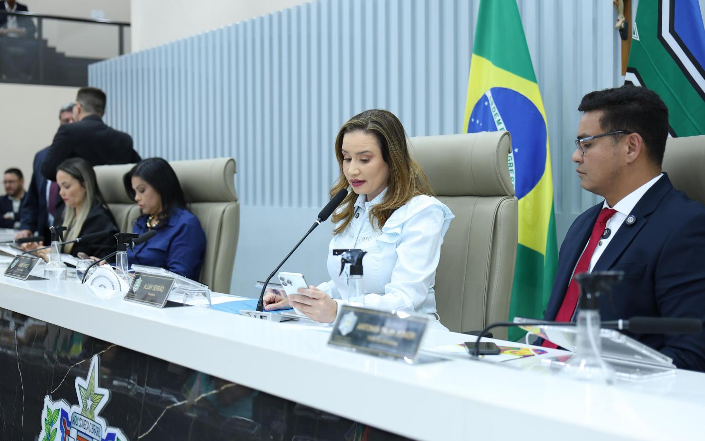 Deputada Alliny Serrão e parlamentares debatem criação de reserva extrativista na Margem Equatorial do Amapá