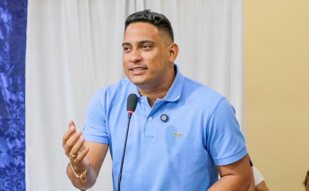 Prefeito Teddy reforça conscientização entre jovens de Laranjal do Jari sobre energia elétrica