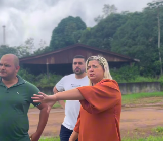 Prefeita Paulinha Santos anuncia expansão do Centro do Idoso e projeto de Shopping Popular em Água Branca