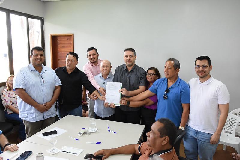 Prefeito Bala Rocha assina ordem de serviço para o início dos trabalhos do Santana Cidade Inteligente