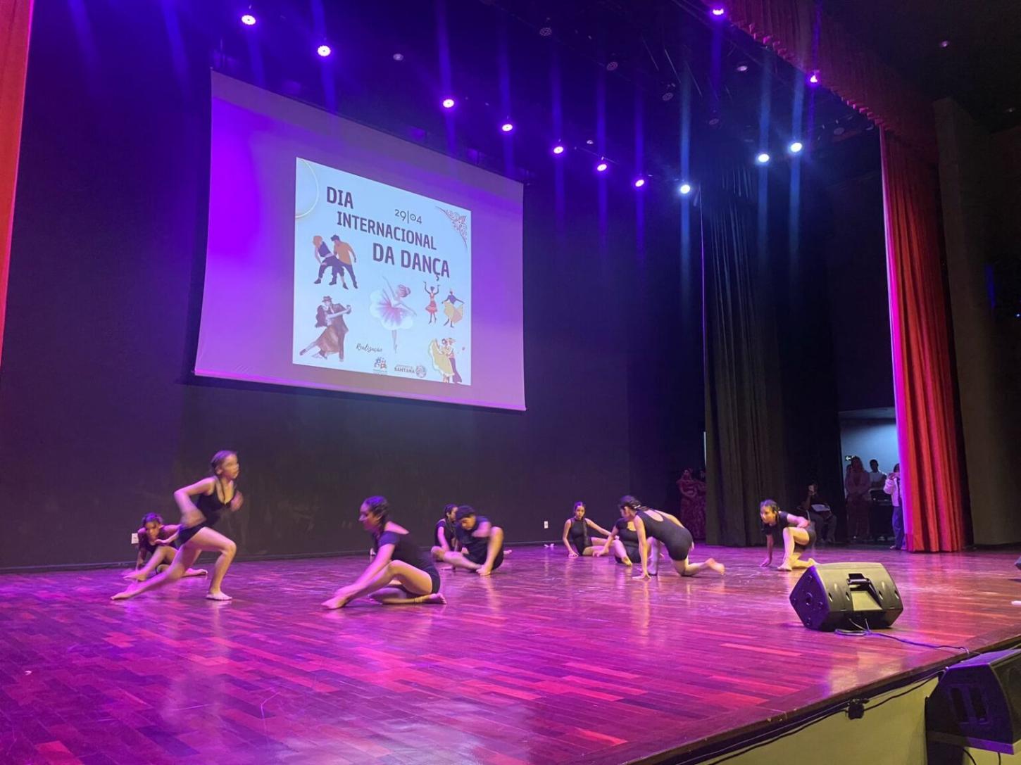 Prefeito Bala Rocha: homenagens e performances marcam o Dia Internacional da Dança