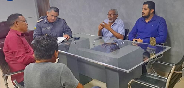 Prefeito Chico Nó reforça compromisso com Segurança Pública em reunião com Comando da PM