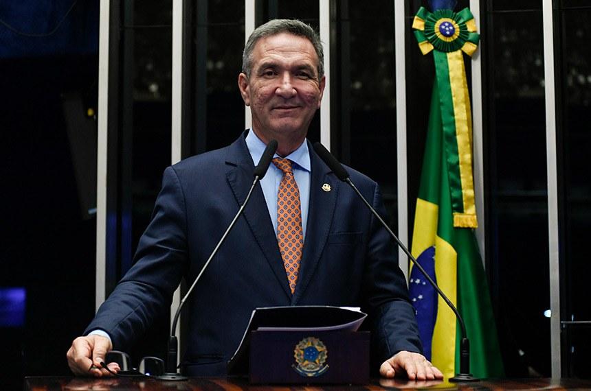 Senador Lucas Barreto critica exigências do Ibama e defende exploração de petróleo na Margem Equatorial