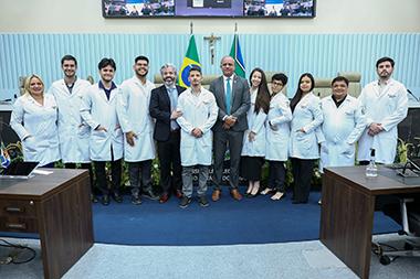 Alap realiza sessão solene pelos 15 anos do curso de Medicina da Unifap