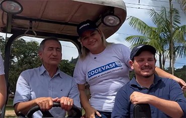 Prefeita Paulinha Santos fortalece agricultura familiar com entrega de equipamentos em Serra do Navio