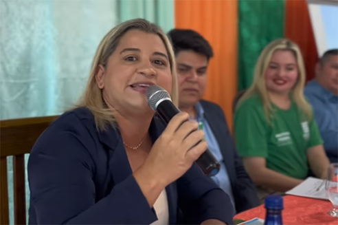 Prefeita Paulinha Santos participa de audiência pública para definir novos cursos do IFAP na região
