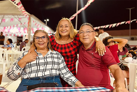 Prefeito Chico Nó celebra 4ª noite da Cidade Junina e reforça compromisso com a cultura local
