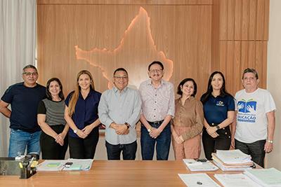 Prefeito Chico Nó recebe equipe do TCE/AP em agenda de fortalecimento da educação