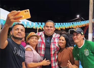 Prefeito Elielson prestigia festa junina da Escola Municipal Cupixi