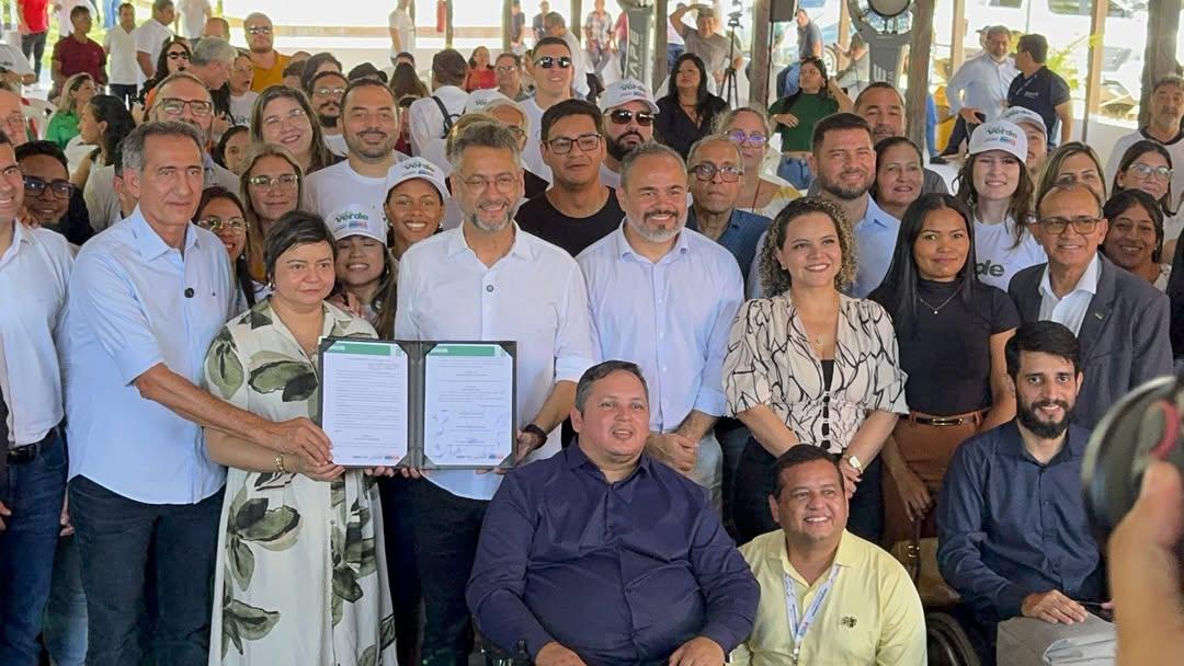 Prefeito Marcelo Pantoja participa da assinatura do Plano Estadual de Recursos Hídricos e reforça compromisso com gestão sustentável