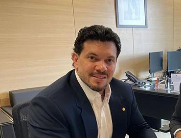 Câmara aprova projeto de Acácio Favacho que cria Núcleos de Atendimento Psicológico nas escolas