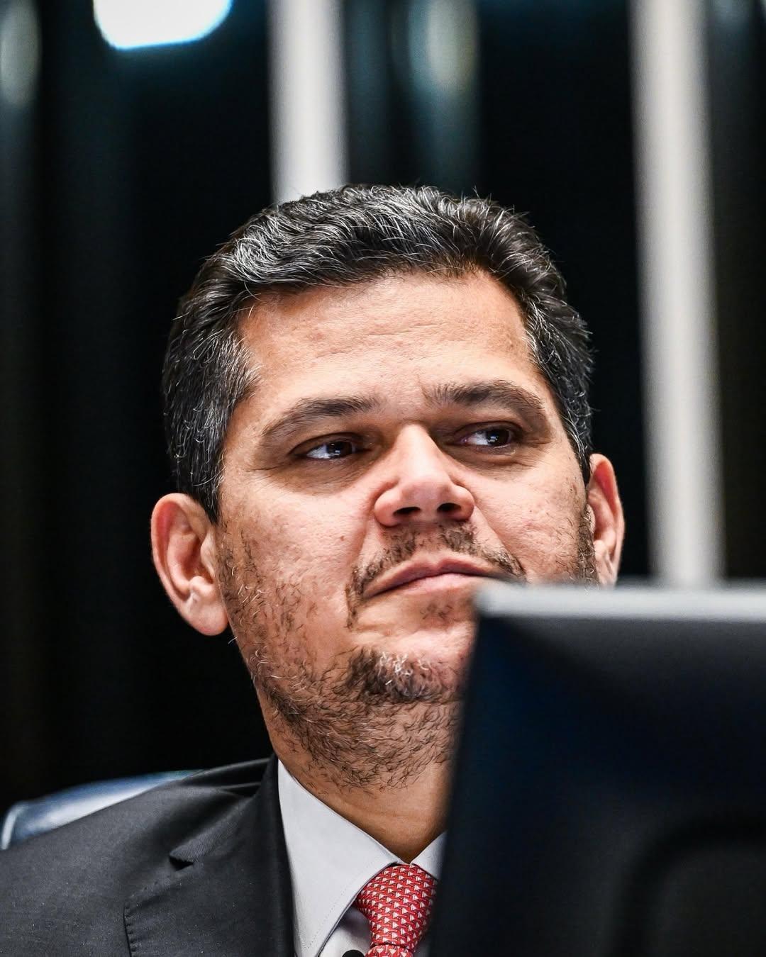 Davi aprova no Congresso medidas que ampliam acesso ao crédito e fortalecem políticas públicas