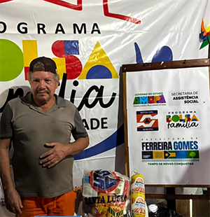 Ferreira Gomes reforça ação social nas comunidades Água Viva e Nova Vida