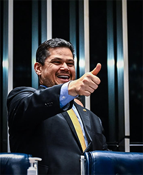 Macapá avança na mobilidade urbana com pavimentação garantida por Davi