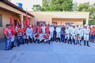 Mazagão celebra tradição centenária com a entrega dos presentes e início da batalha entre mouros e cristãos