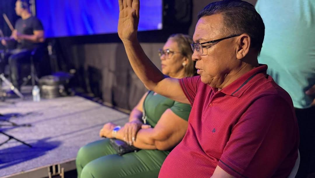 Mazagão Velho recebe show do Padre João Carlos na abertura da Festa de São Tiago 2025