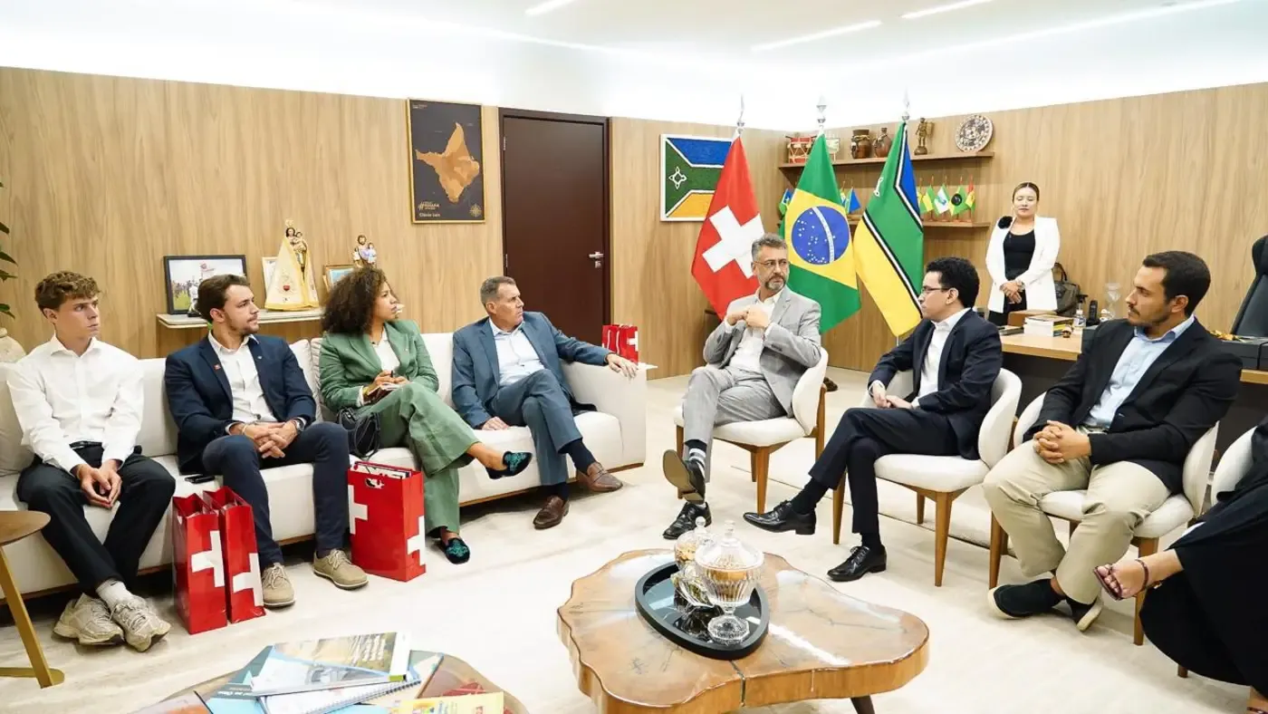 Visita de embaixador da Suíça no Amapá fortalece laços para parcerias sustentáveis rumo à COP30
