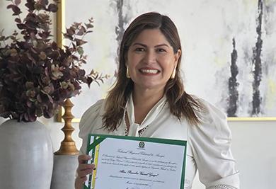 Hildegard Gurgel comemora posse da esposa Aline como deputada federal