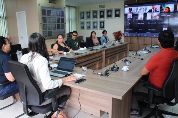 Ministério Público discute plano de ação para fortalecimento e formalização de cooperativas de catadores no Amapá