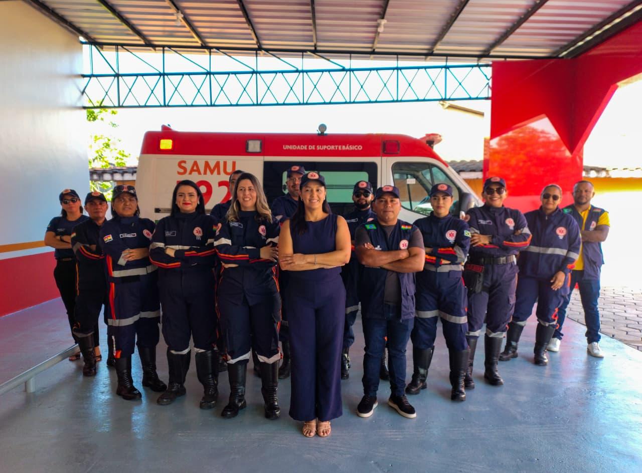 Nova base do Samu Zona Sul e duas novas ambulâncias são entregues à população