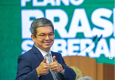 Novos avanços na transposição dos servidores da EMDESUR são anunciados