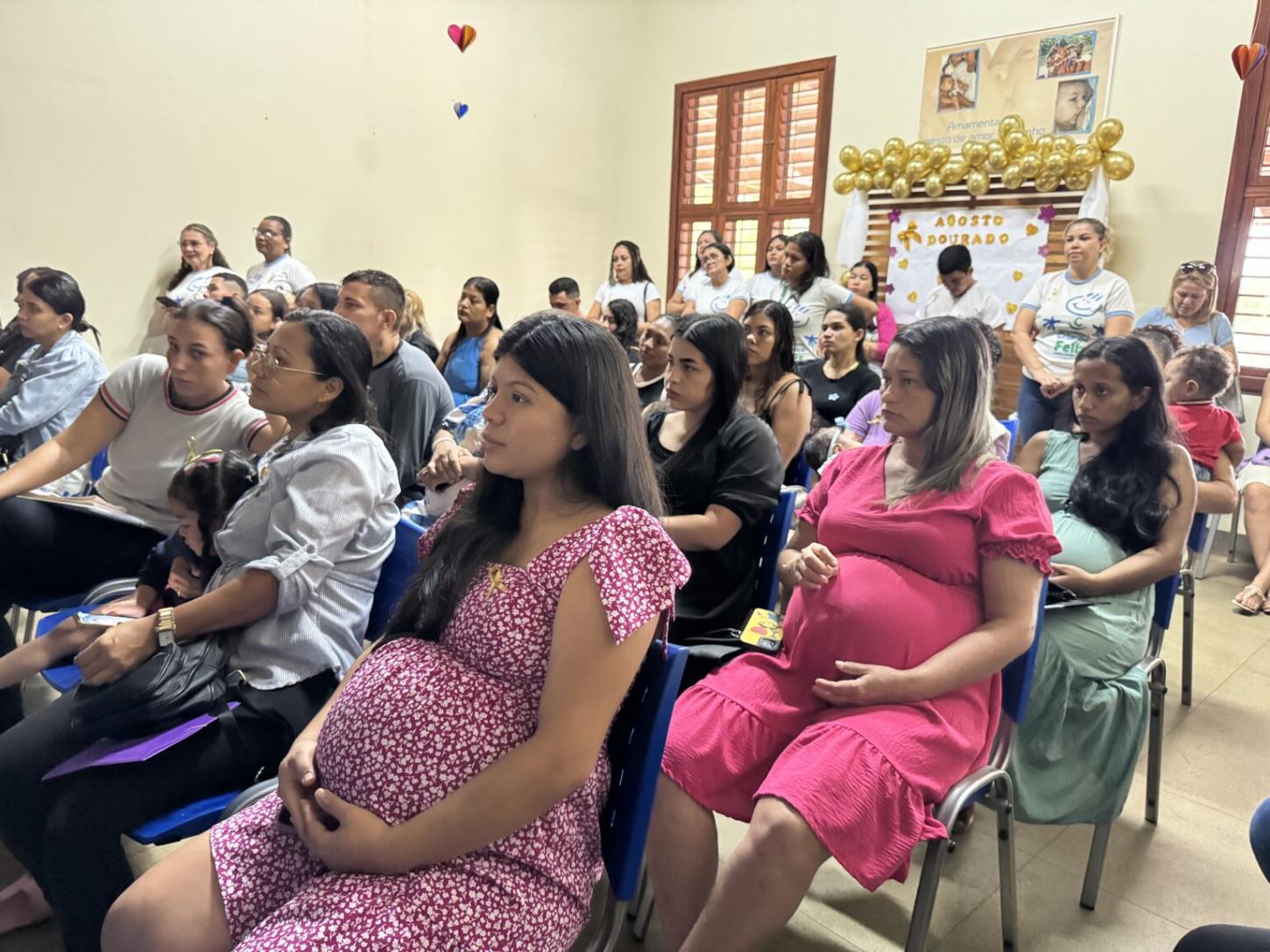 Programa Criança Feliz e Associação A Nossa Família realizam palestra alusiva ao Agosto Dourado