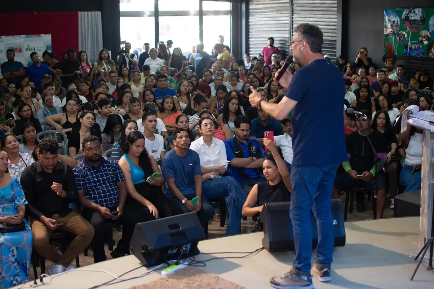 'Qualificar as pessoas para o acesso a emprego, renda e dignidade', evidencia governador Clécio Luís na aula inaugural de nova etapa do Emprega Amapá