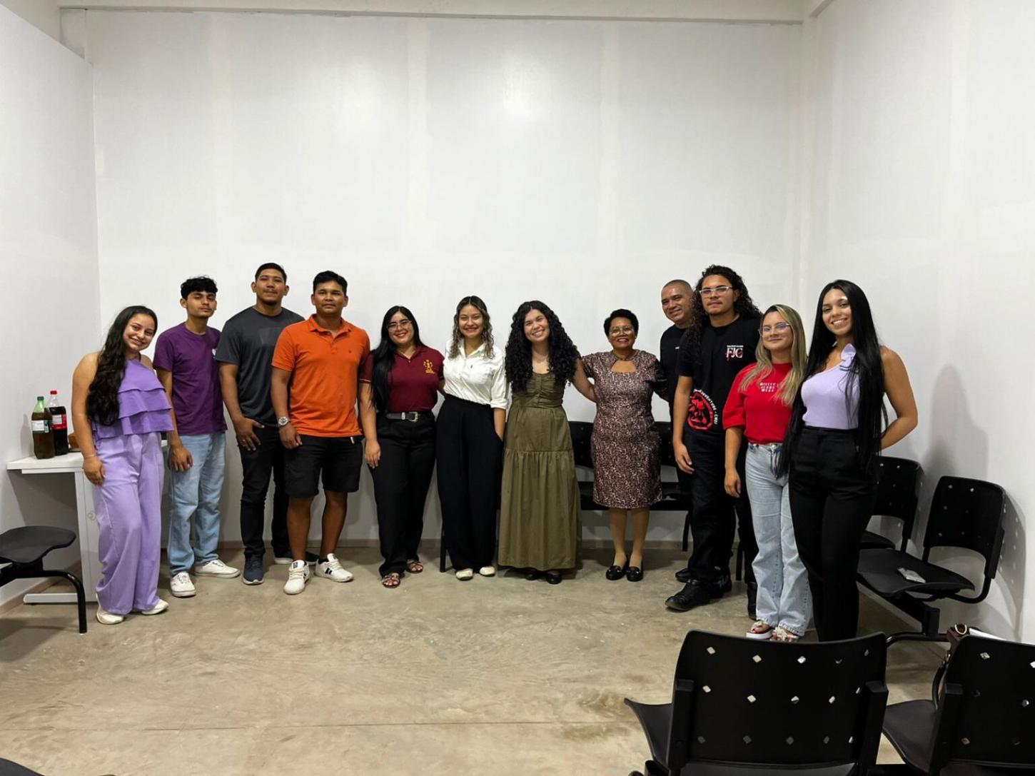 Assembleia discute criação do Calendário da Juventude em Santana