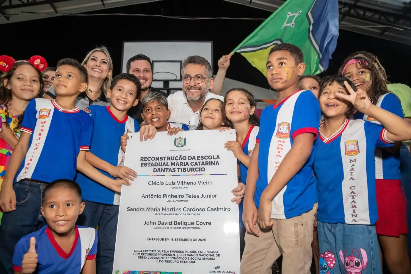 ‘Cada escola entregue é um portal que se abre para o futuro’, diz governador Clécio Luís ao entregar nova Escola Maria Catarina, em Santana