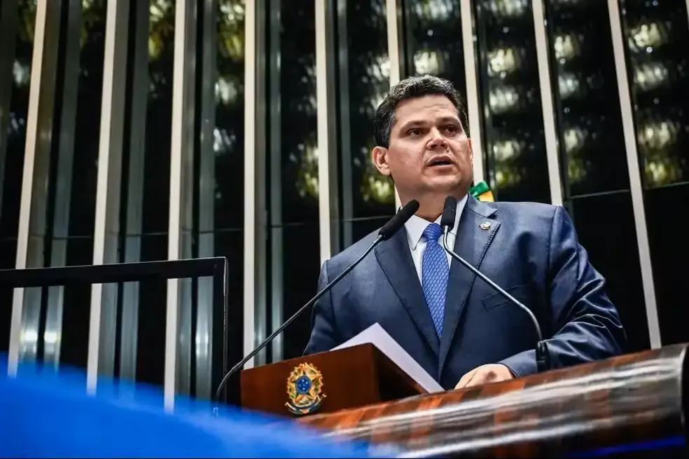Comissão aprova MP que zera conta de luz para famílias de baixa renda