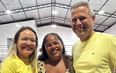 Deputada Liliane Abreu valoriza entrega de kits de alimentos e compromisso em ampliar ação social