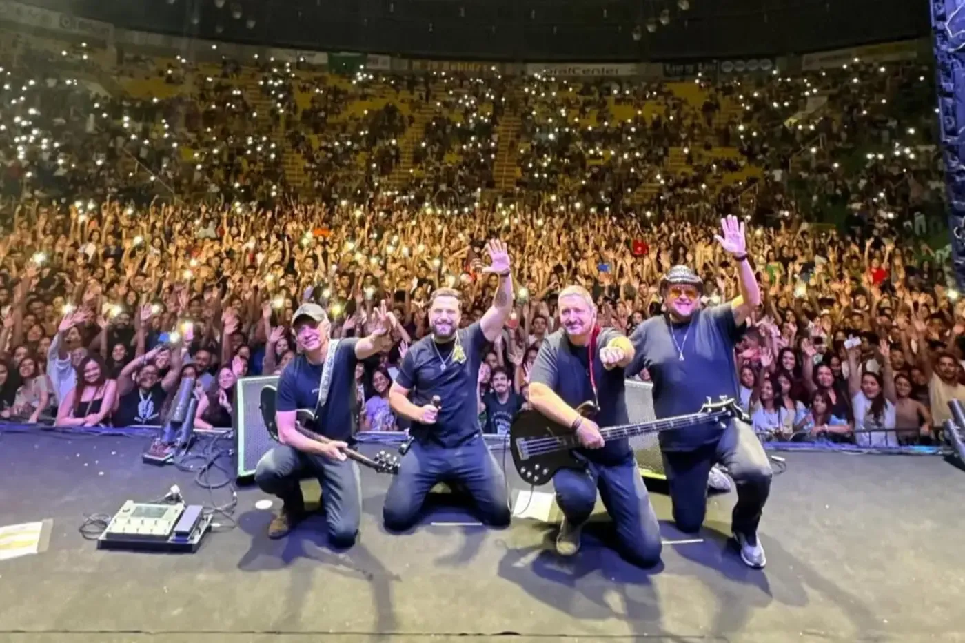 Ivete Sangalo canta sucessos e fecha segunda noite; Rosa de Saron levou rock cristão na segunda-feira