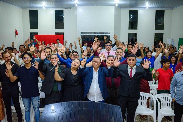 Prefeito Chico Nó participa do culto do Conselho de Pastores de Mazagão