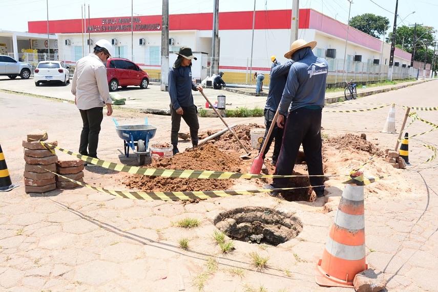 Prefeitura de Mazagão atua na melhoria da rede de drenagem, reforma de boca de lobo e desentupimento de bueiros.