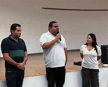 Prefeitura passa a oferecer transporte noturno para estudantes do Ifap