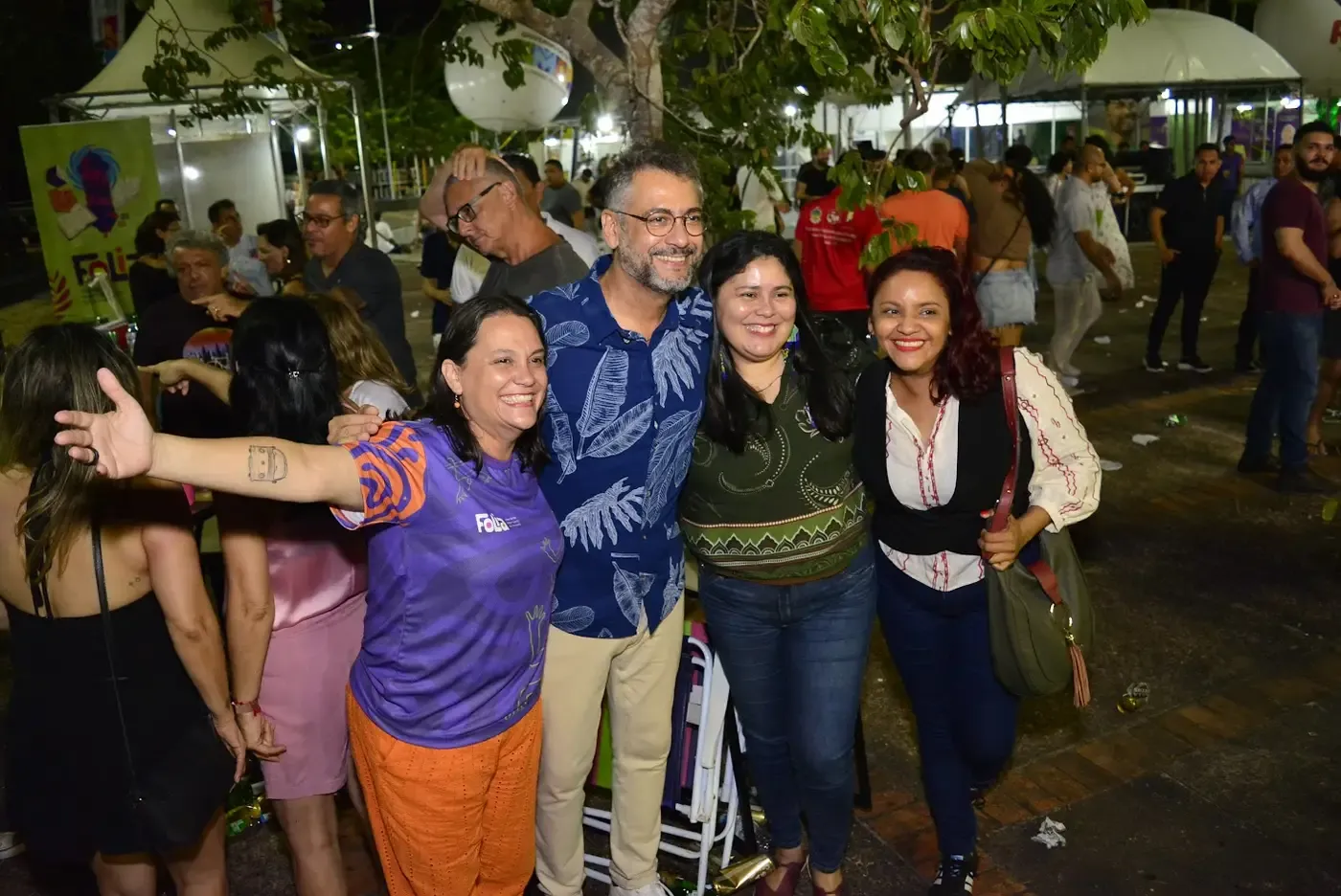 'A Folia Literária é cultura e buscamos valorizar nossos artistas, unindo com eventos nacionais', destaca governador Clécio, na última noite de evento