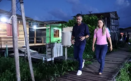Governador Clécio Luís vistoria início da construção de passarela em concreto na Zona Sul de Macapá