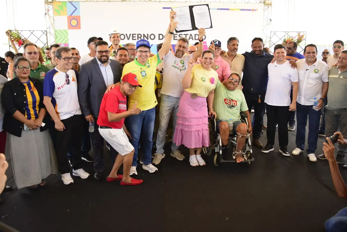 'O Zerão faz parte da nossa história e chegou o momento de cuidar deste espaço', afirma Clécio, em evento que marca início da reforma do estádio