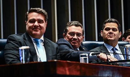 Congresso e Tribunal de Contas reforçam aliança em homenagem aos 135 anos do TCU