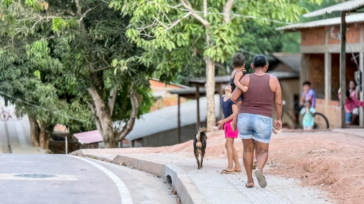 Moradores do bairro Novo Horizonte ganham novas ruas asfaltadas e mais qualidade de vida