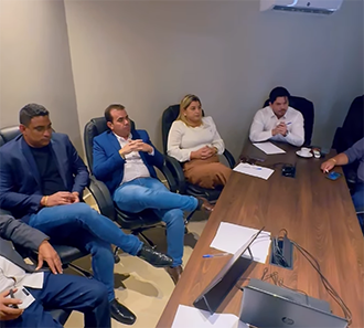 Prefeita Paulinha Santos articula novos investimentos para Serra do Navio em reuniões com a bancada federal em Brasília