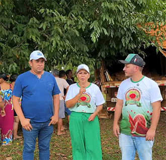 Prefeitura leva apoio a agricultores e pescadores de Vila Velha do Cassiporé