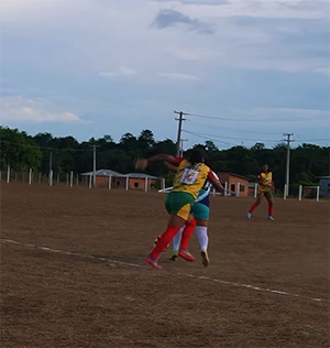 Seleção feminina de Vitória do Jari estreia com empate no Intermunicipal