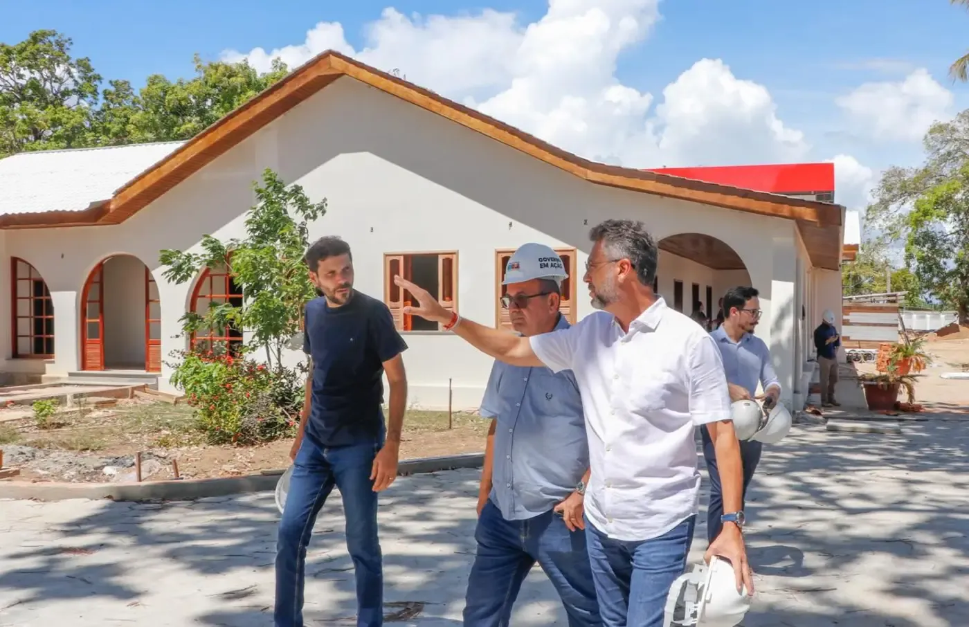 Governador Clécio acompanha avanço das obras do Parque Residência, no Centro de Macapá: 'ambiente vivo, onde cultura e memória se encontram'