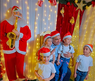 Laranjal do Jari acende luzes e abre programação natalina com cantata especial na prefeitura