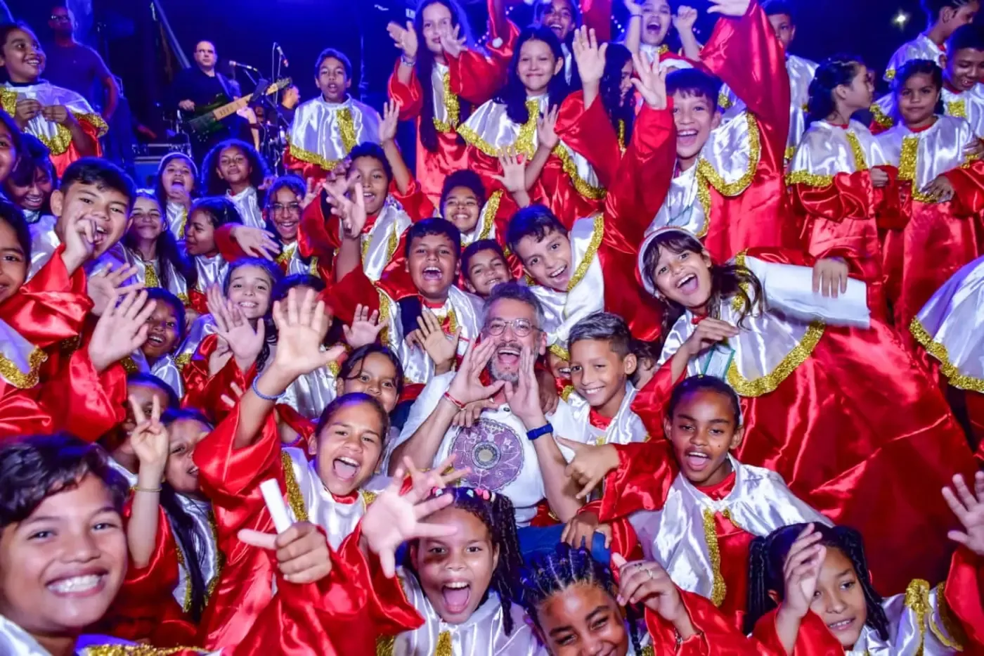 ‘Momento inesquecível e emocionante para essas crianças’, celebra governador Clécio em cantata natalina com mil estudantes da rede pública do Amapá