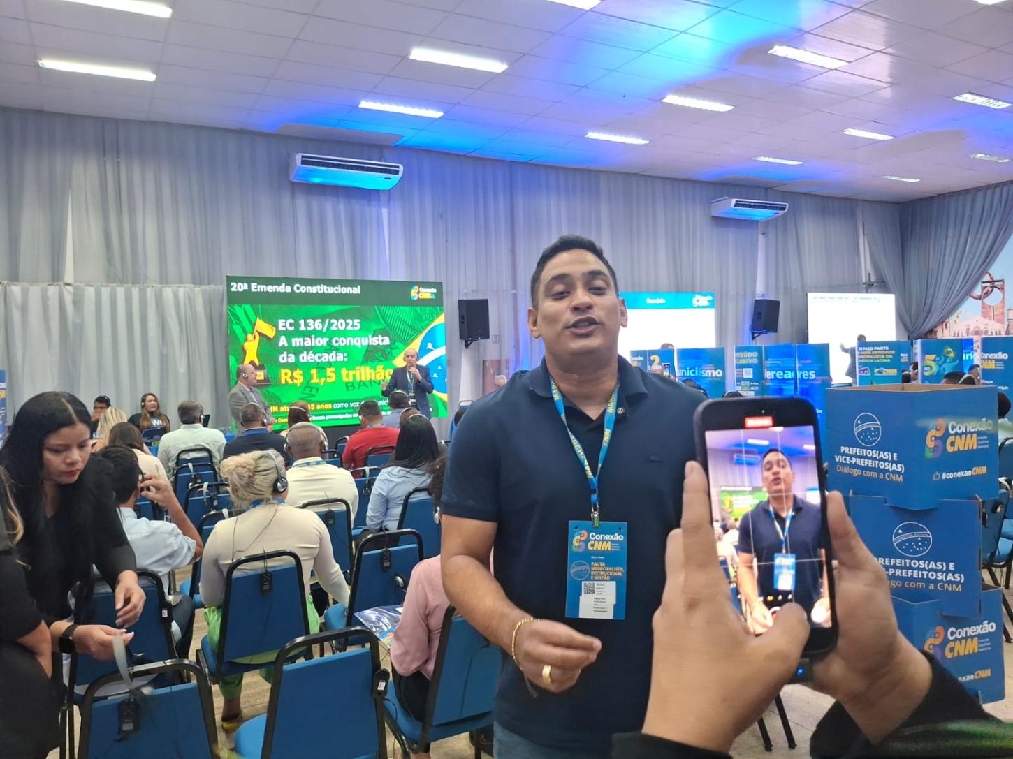 Prefeito Teddy Marcel participa do Conexão CNM e reforça compromisso com o desenvolvimento de Laranjal do Jari