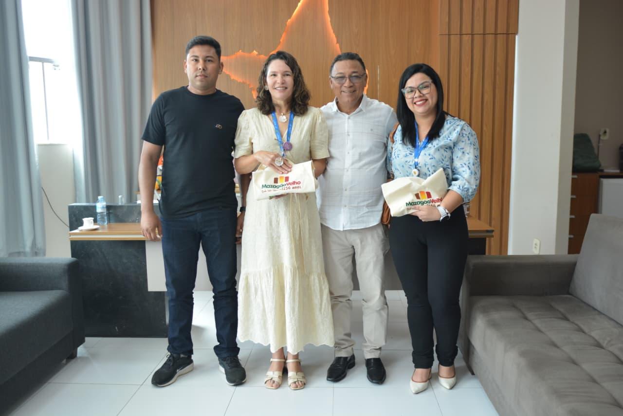 Prefeito Chico Nó busca parcerias com Caixa Econômica Federal para impulsionar desenvolvimento local