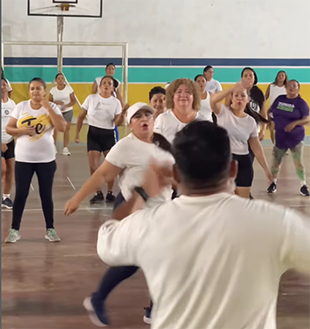 Zumba volta a movimentar Laranjal do Jari com foco em bem-estar e apoio ao Janeiro Branco